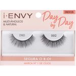 Cilios-Kiss-New-York-I-Envy-Day-By-Day-Segura-O-Bo